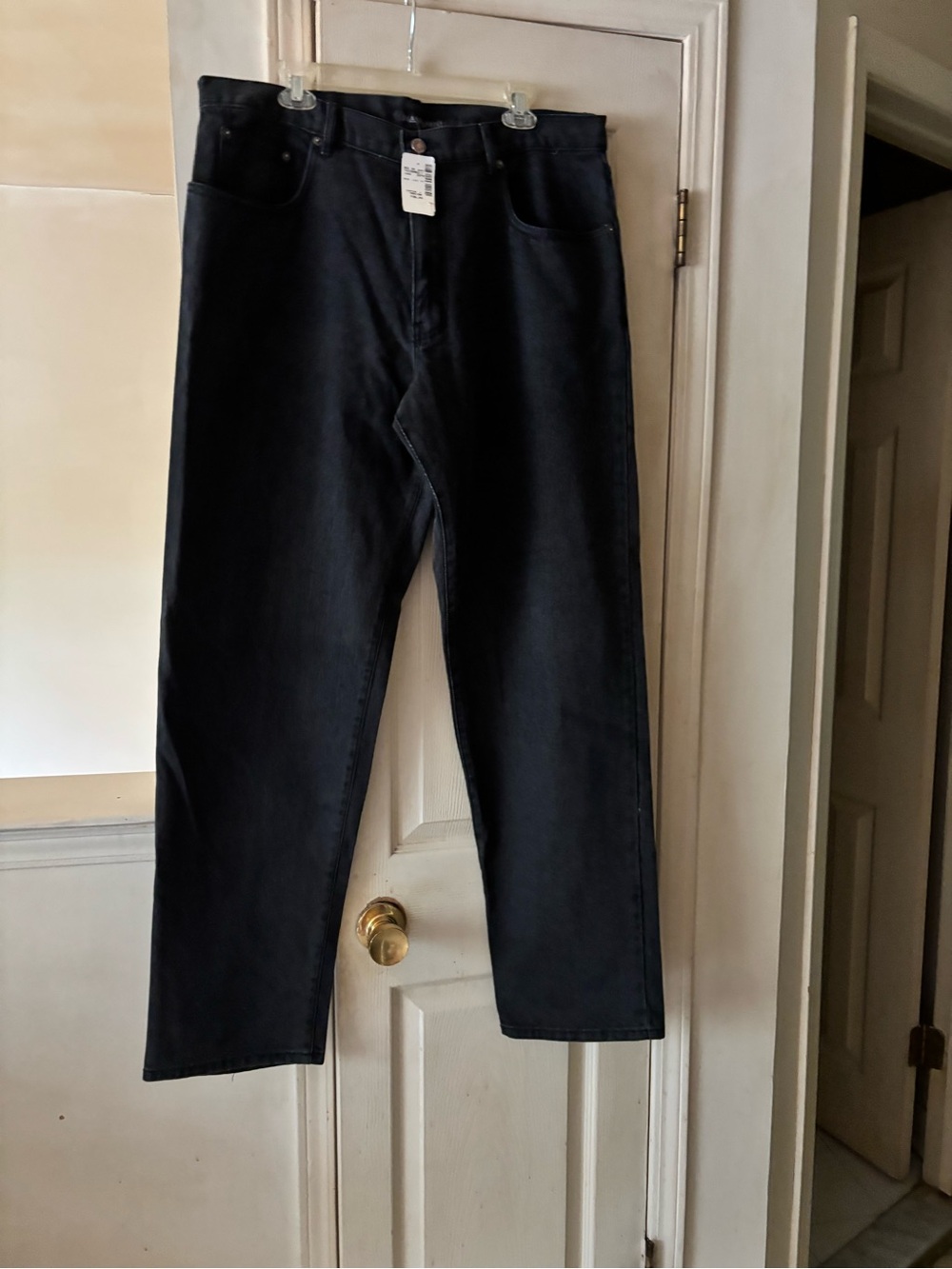 Men's Black Straight-Leg jeans